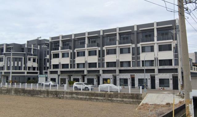 台中法拍屋台中市烏日區民權街55號透天法拍
