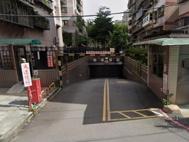 新北板橋拍賣法拍屋-6