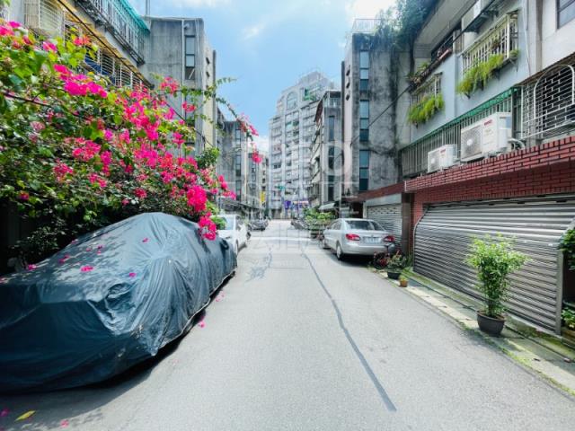 信義區法拍法拍屋-5