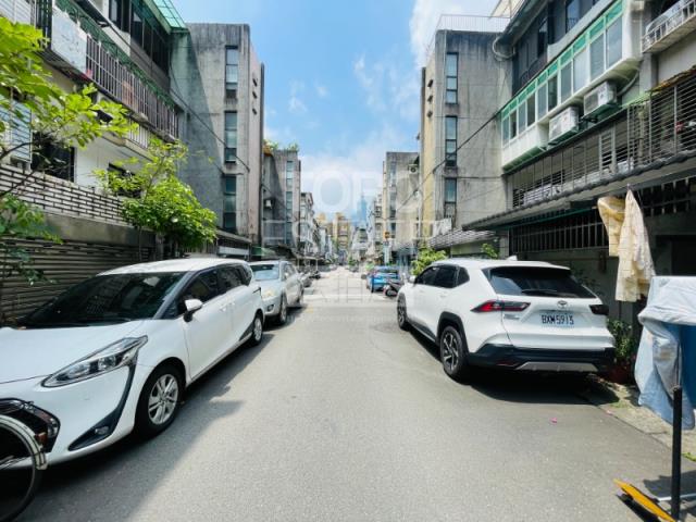 信義區法拍法拍屋-6