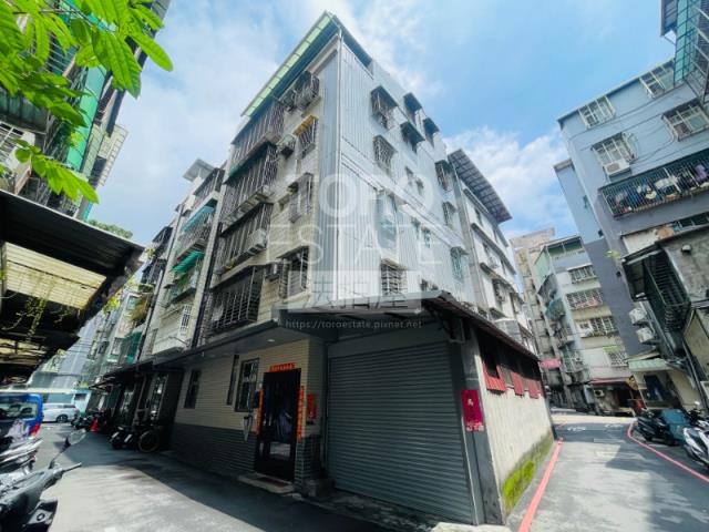蘆洲法拍法拍屋-4