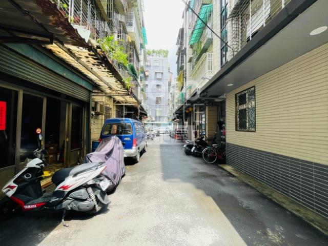 蘆洲法拍法拍屋-6