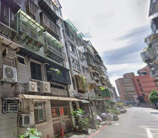 新北汐止拍賣法拍屋-1