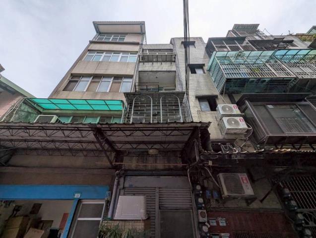 新北三重法拍法拍屋-0