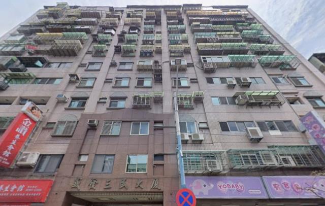 蘆洲法拍法拍屋-4