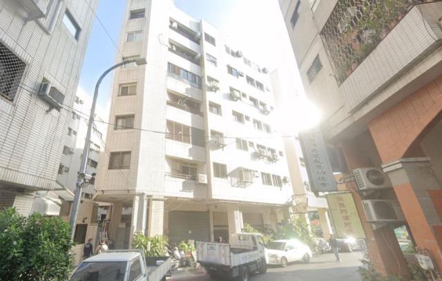 西屯區寧漢街85之3號四樓宏凱園邸園法拍屋近華美市場三信公園