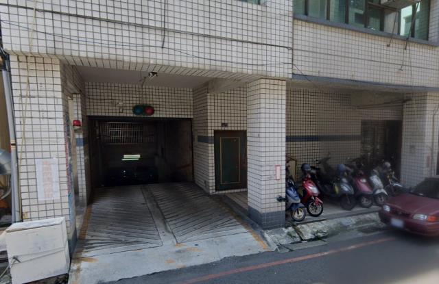高雄前鎮法拍法拍屋-11