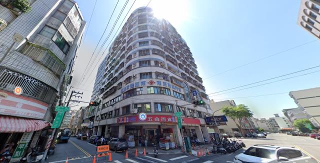 高雄前鎮法拍法拍屋-2