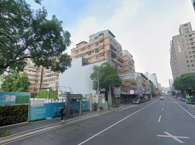 台中南屯法拍法拍屋-2