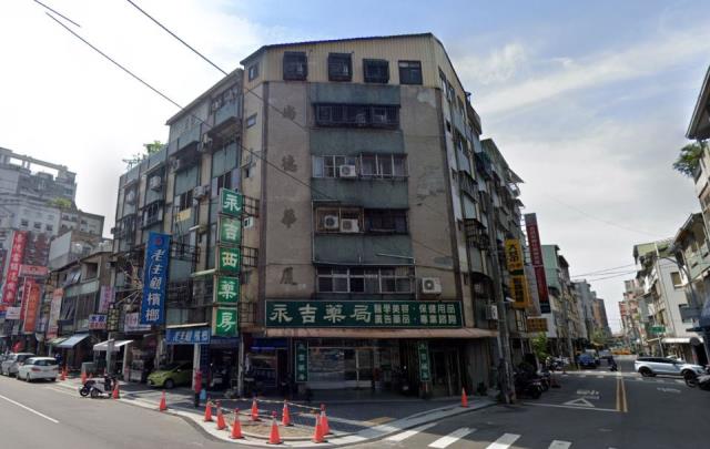 台中市北區進化北路403之1號3樓台中法拍代標健行路商圈兩房