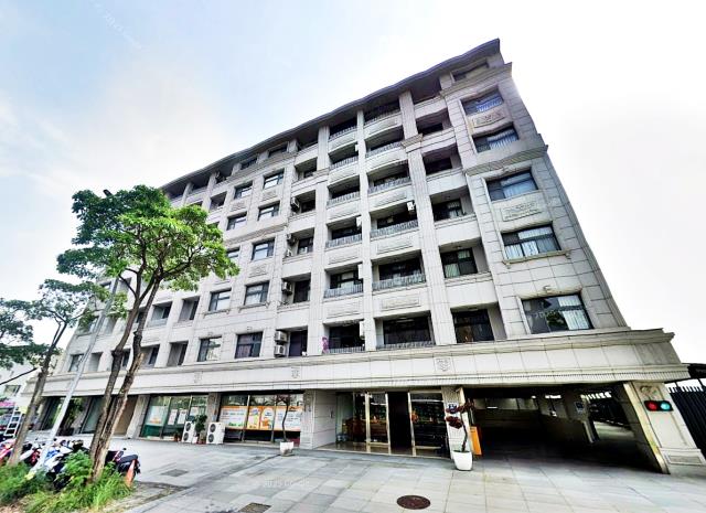 安南區館前一路3房車