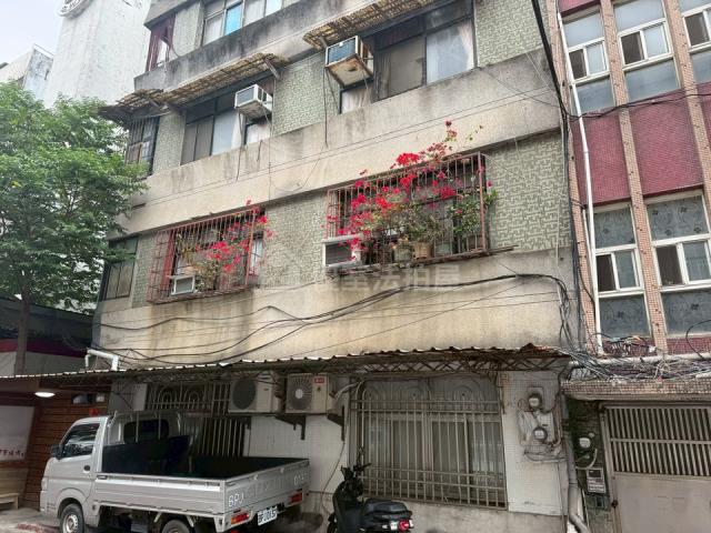 南港法拍屋研究院路三段86巷25號4樓