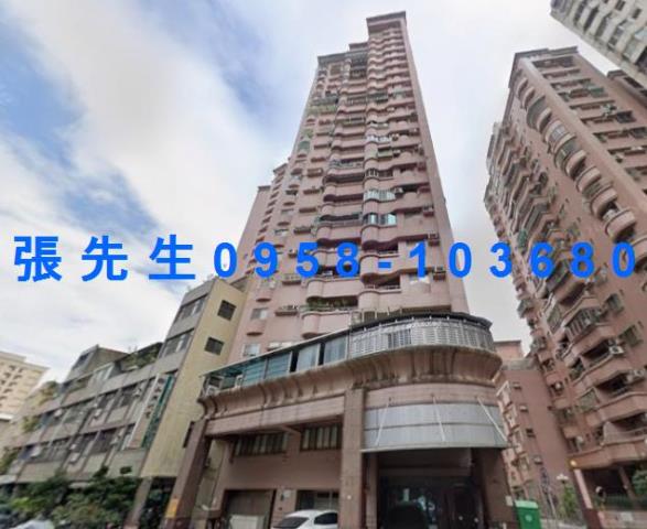 高雄三民區家樂福商辦正義車站衛武營都會公園武廟市場