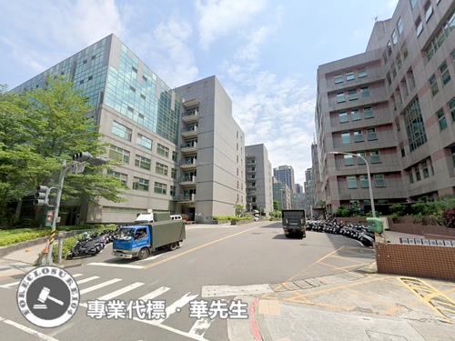 捷運中原站法拍屋板南路大樓百坪廠房
