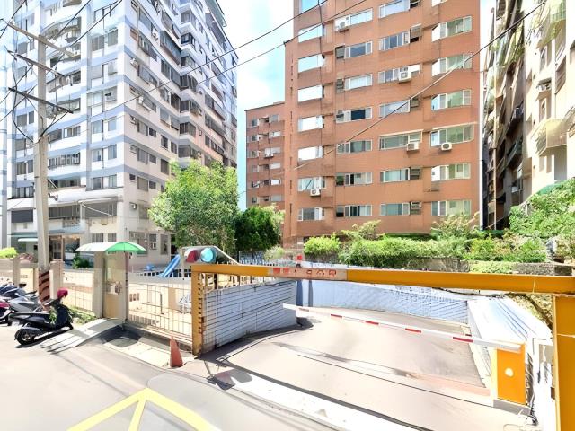 桃園中壢法拍法拍屋-0