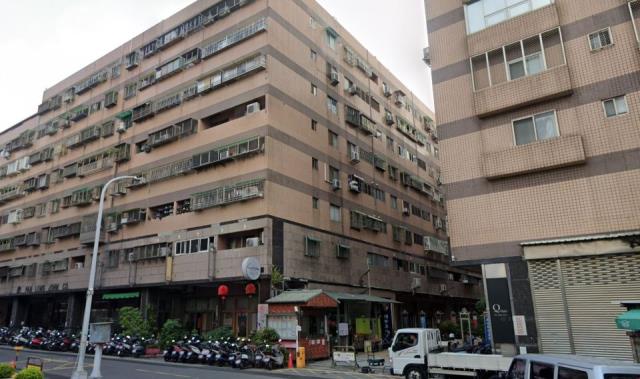 北屯區遼陽四街85號得意居大廈法拍屋一樓住家昌平路商圈文心路