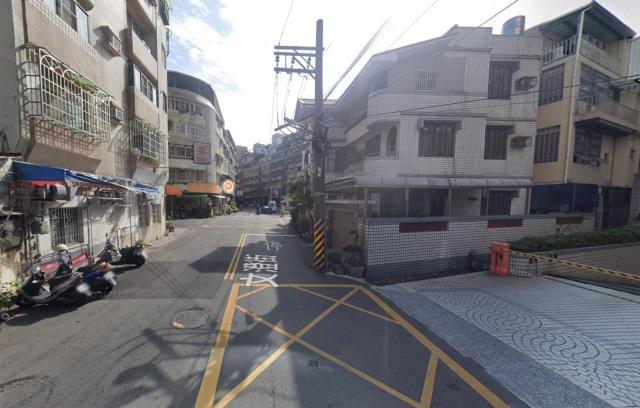 鳳山法拍法拍屋-8