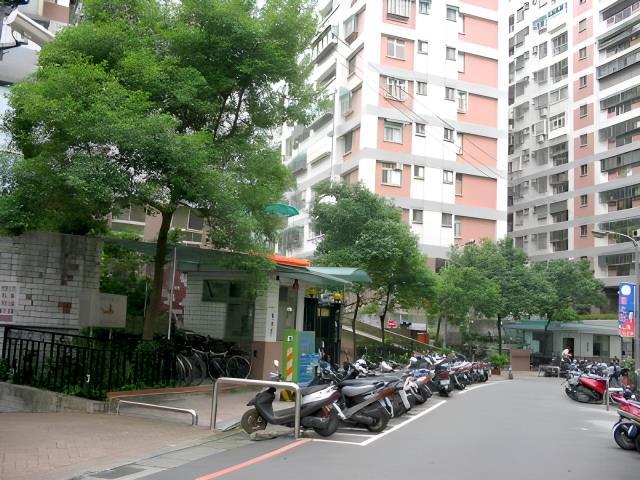 新北中和法拍法拍屋-1
