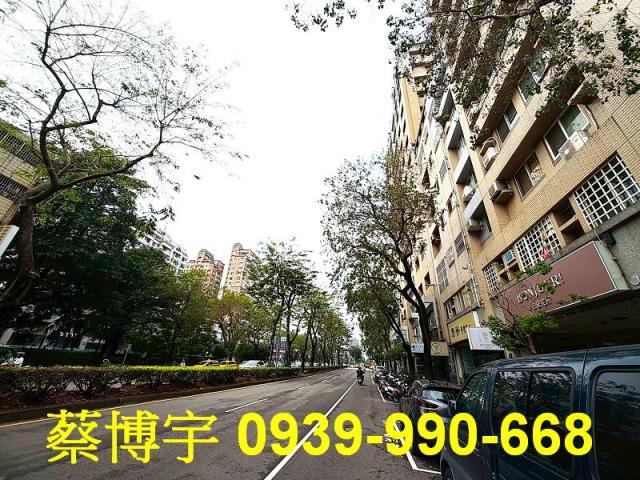 忠明南路蘭亭法拍屋