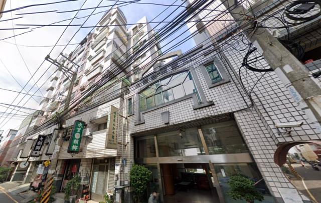 西屯區法拍屋寧漢街宏凱園邸園優室法拍林小陽