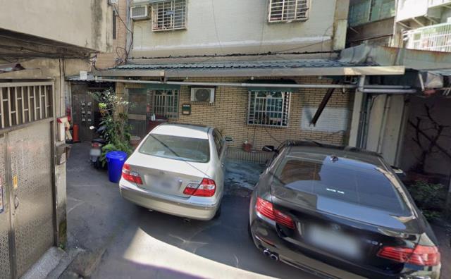 新北板橋拍賣法拍屋-1